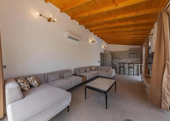 Villa Bayindirda Korunakli 4 Kisilik