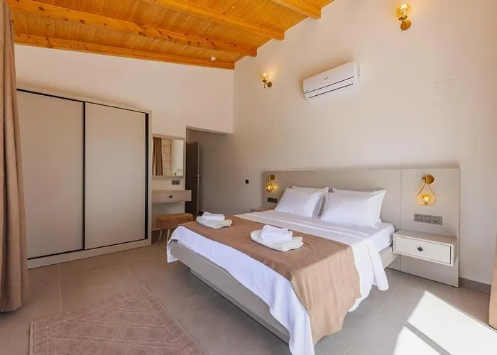 Villa Bayindirda Korunakli 4 Kisilik *